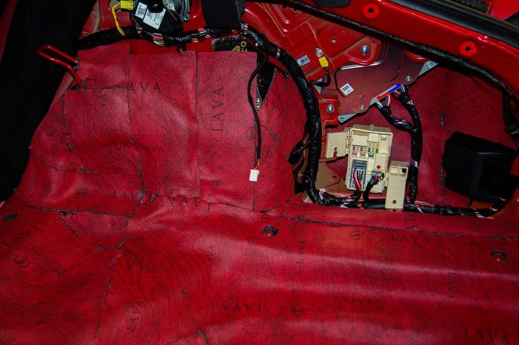 Мат шумоізоляційна шумоізоляція підлога автомобіля stp lava 75x47cm 5mm Ціна