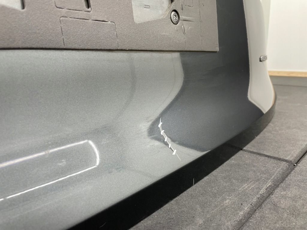 Audi q5 3 8m 2024r-- кришка багажника багажника задні задня Недорого