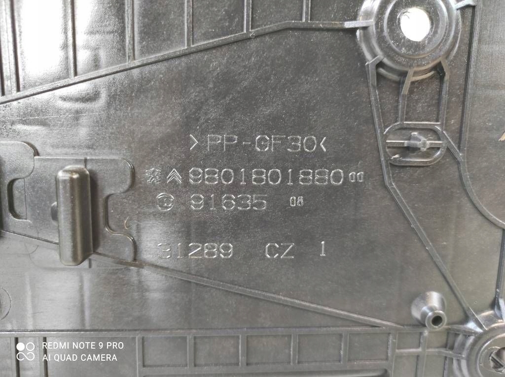 фото №5, Peugeot 208 i lift 1.5 b-hdi корпус основание аккумулятор 9801801880