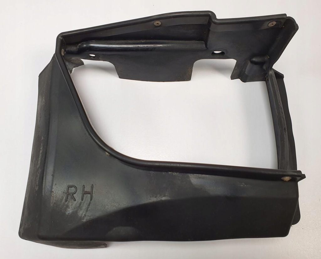 фото №1, Воздуховод воздуха защита радиатор масла правая mazda rx-8