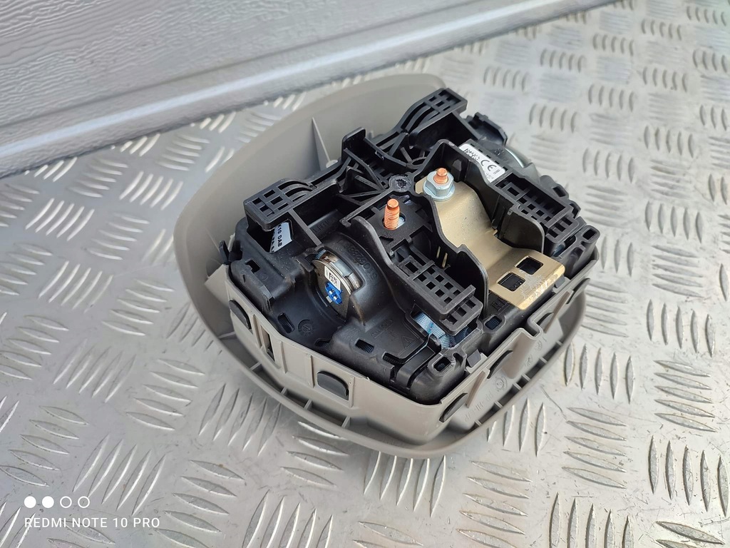 фото №6, Renault zoe консоль подушки безопасности воздушные 2017r