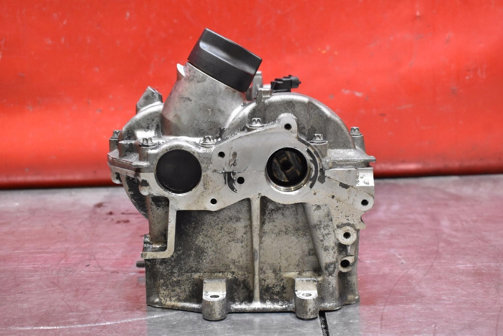 фото №4, Головка двигуна права r6420163601 mercedes gl x164 3.0 cdi 224 km 4wd 06-09