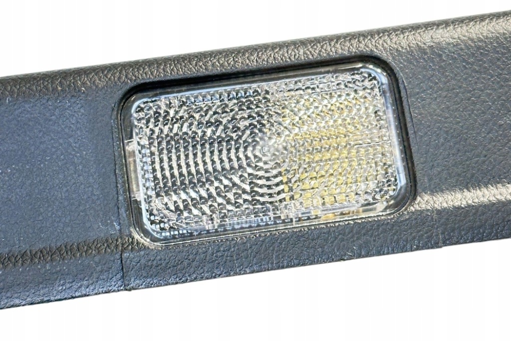 Обшивка передніх правих двері subaru outback bs 94261al14bsh 2.5l Зі Шроту