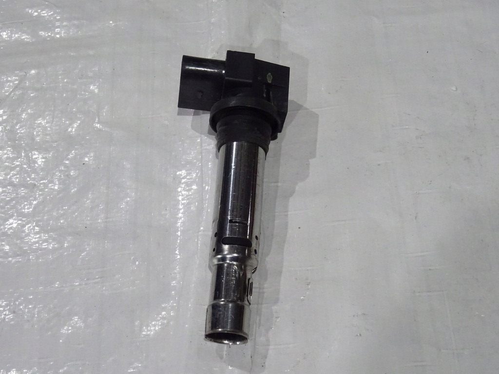 фото №2, Катушка зажигания vw polo iv 4 1.2 12v r0401s00400