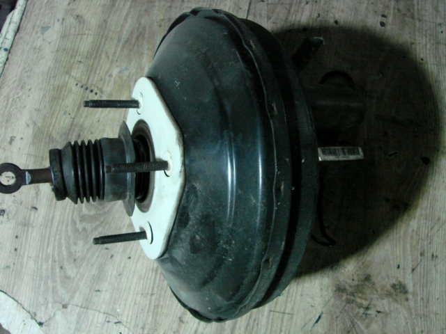 Купить Усилитель тормозов voyager iv lift 2.8 crd ps2 04683845ac