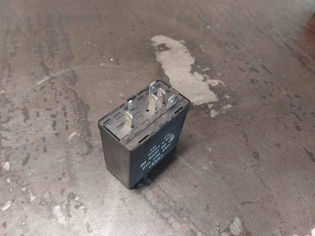 фото №6, Реле 361 audi 4a0907440