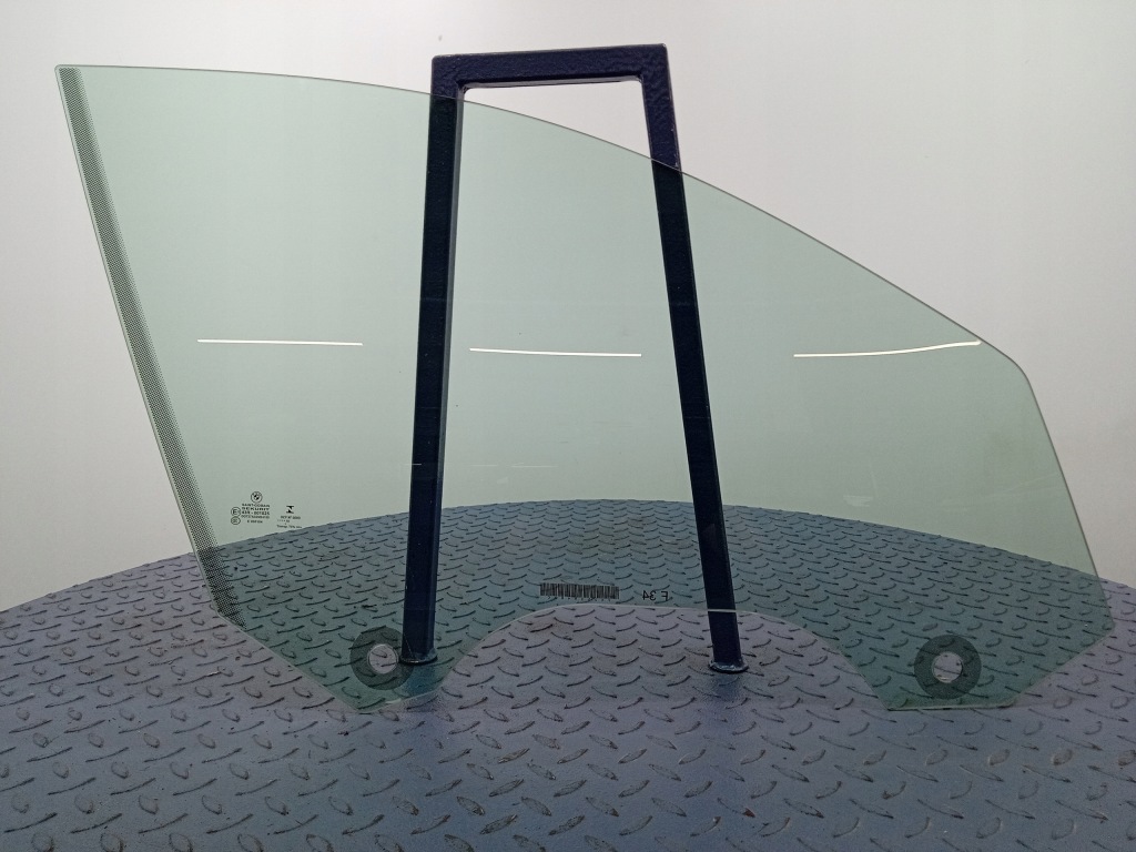 фото №1, Bmw 3 gran turismo f34 скло двері перед права 18r