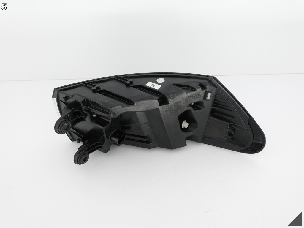 фото №6, Vw id.4 id4 20- basis led лампа правая задняя europa
