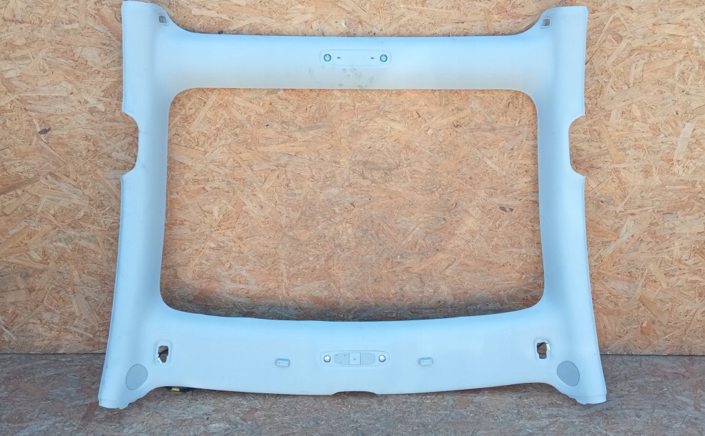 фото №1, Tesla model 3 17-потолок подкрылок панорама p1614411-01-a