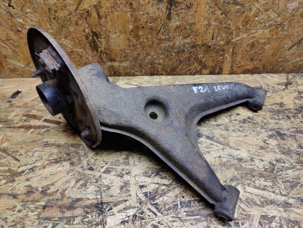 фото №1, Рычаг левый задняя bmw e21