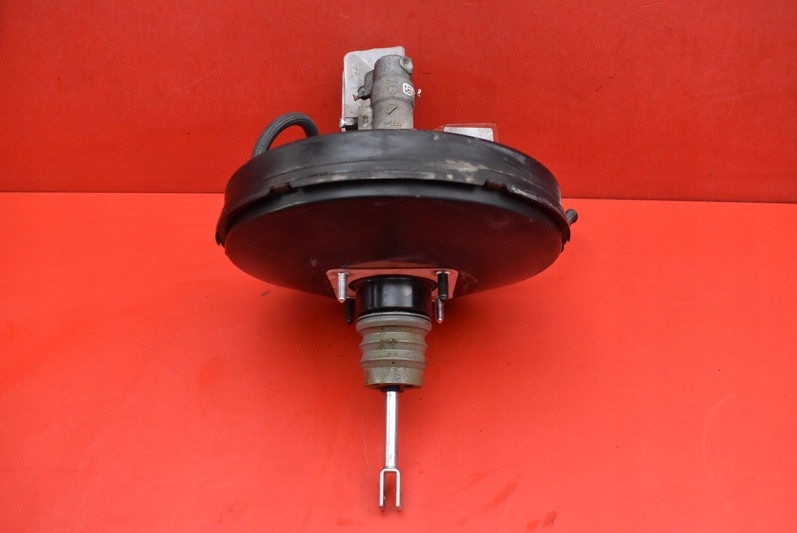 Підсилювач гальм насос гальмівна eu 472107999r dacia dokker 1.5 dci 75 km 12-17 в Україні