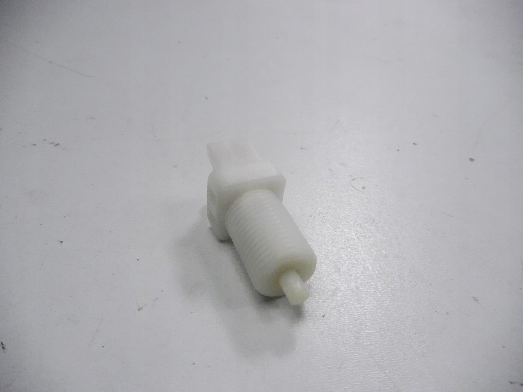 фото №6, Датчик стоп-сигнал renault safrane i / ii оригинальный номер 7700791178 clio laguna trafic