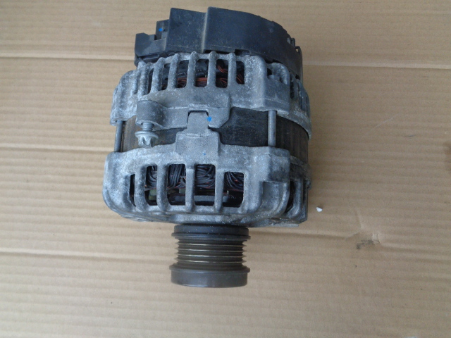 фото №1, Генератор w246 w176 w117 1.6 cgi a0009060022 bosch