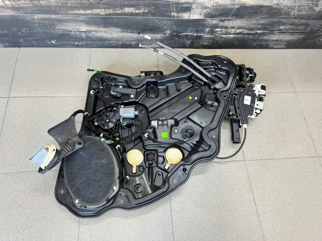 фото №1, Механізм скло динамік лівий jeep compass ii 2017- 68243944aa