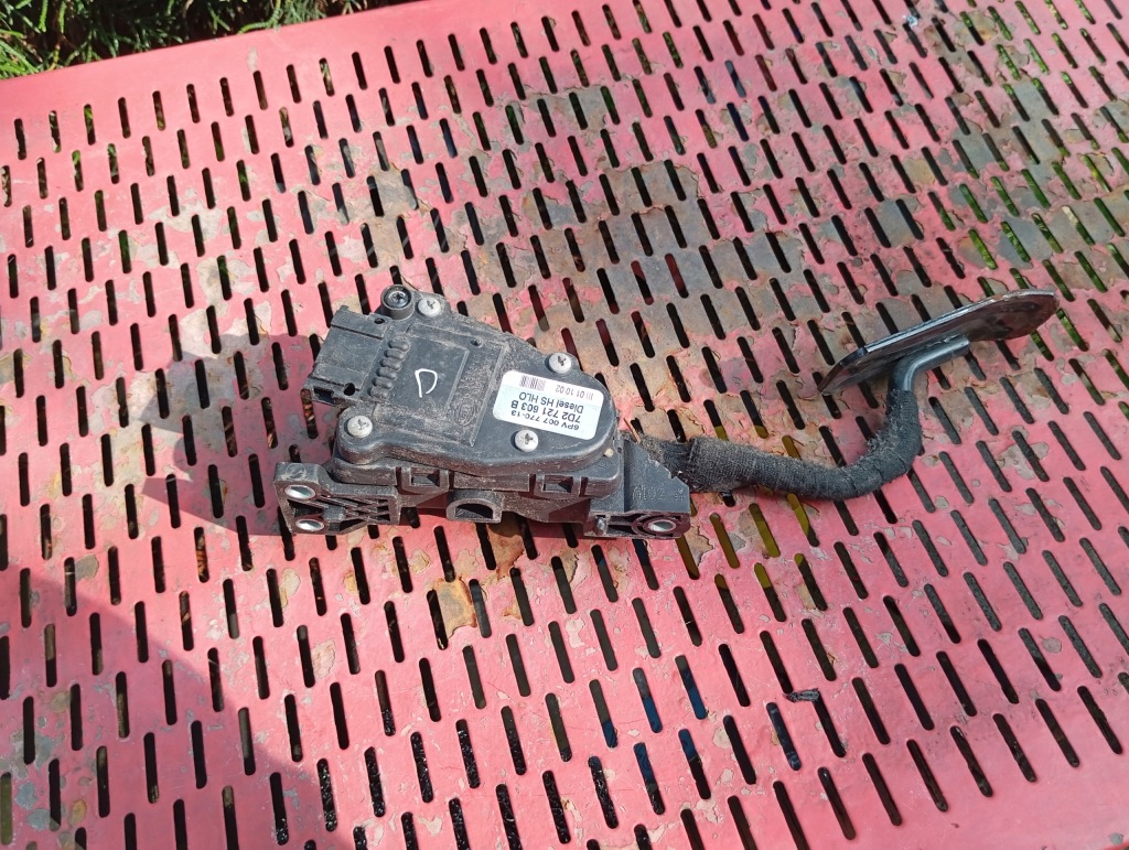 фото №1, Vw t4 transporter педаль потенциометр газа