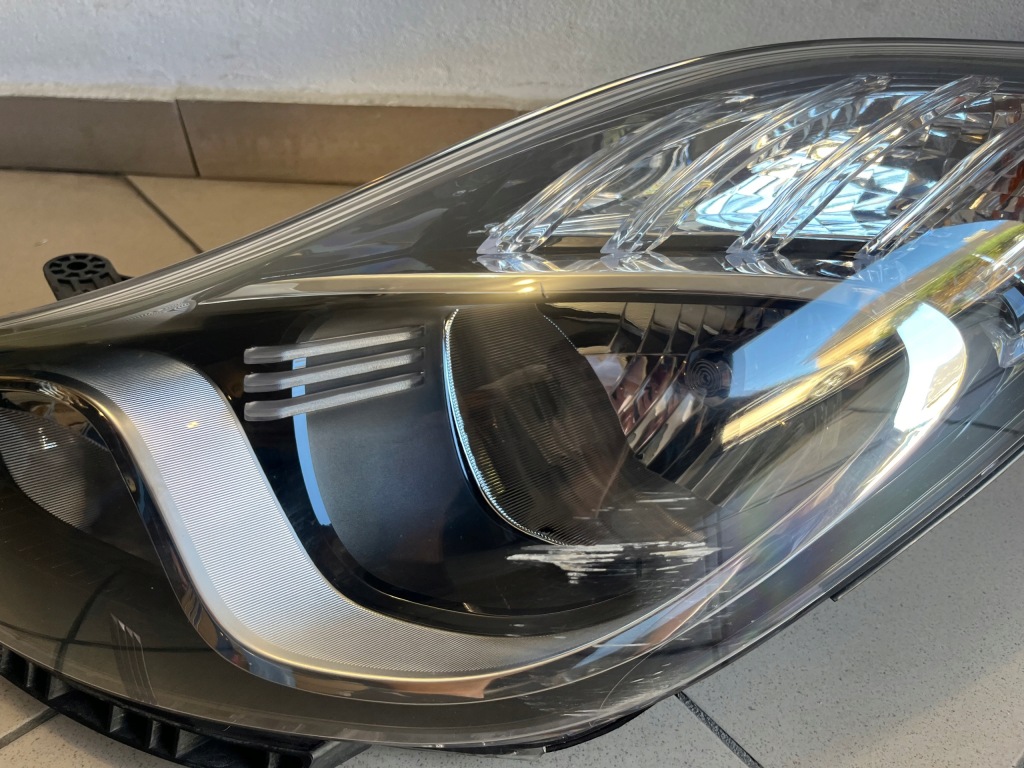 фото №5, Hyundai ix20 ix-20 10- лампа передняя перед левая