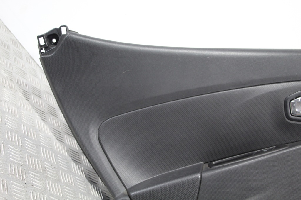 фото №3, Обшивка дверь левый задняя clio iv 4