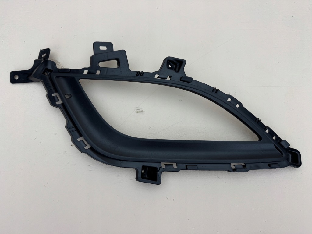 фото №1, Hyundai i30 ii 2 12-17r рамка решітка радіатора протитуманної фари права перед 86564-a6030