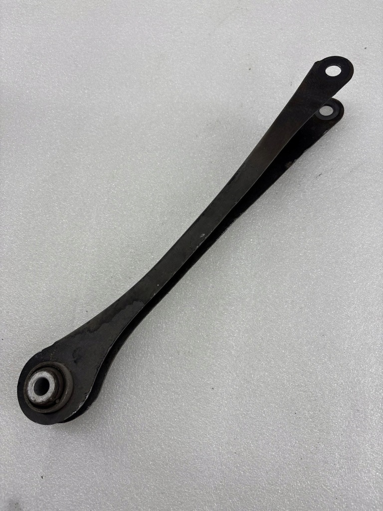 фото №1, Bmw 3 f30 f35 f31 2014 рычаги