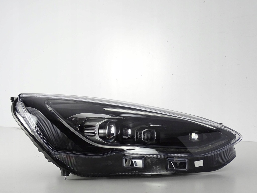 фото №1, Лампа передня права ford focus mk4 1127