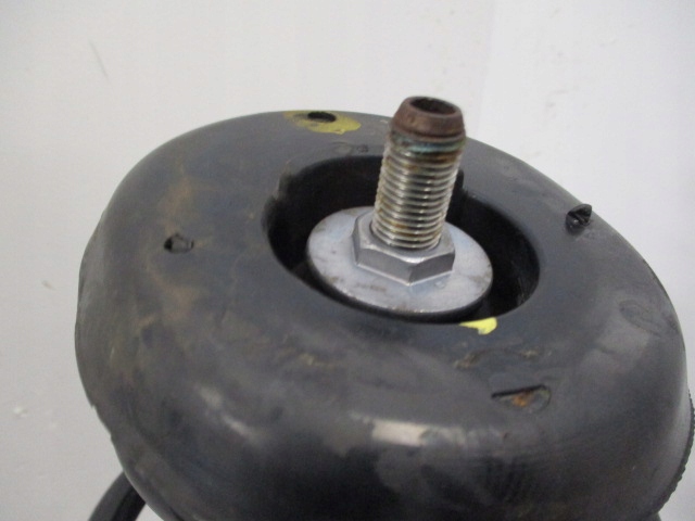 фото №4, Citroen c3 iii 1.6 амортизационная стойка поворотный кулак амортизатор правый