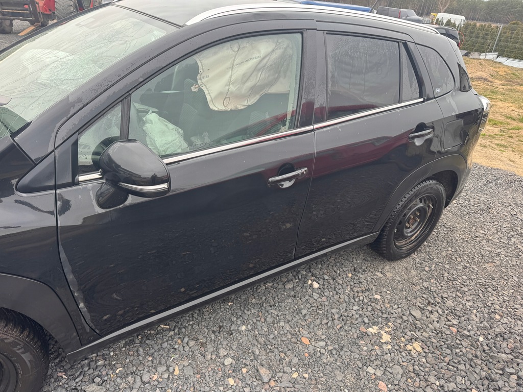 фото №1, Suzuki sx4 s-cross дверь левый перед zce