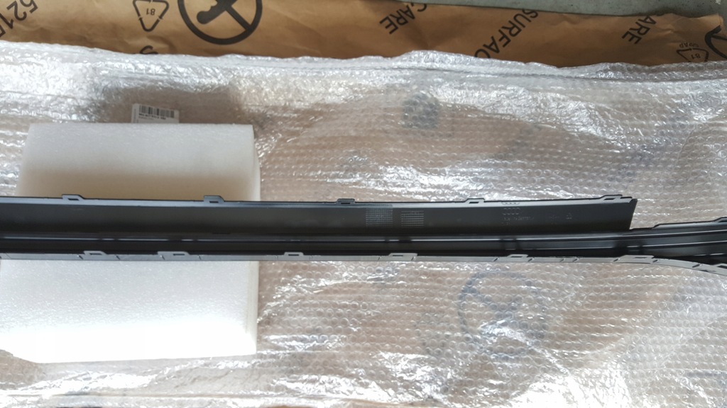 фото №10, Nowa оригінальна молдинг решітка бампера заднього audi q4 e-tron 89a807833a