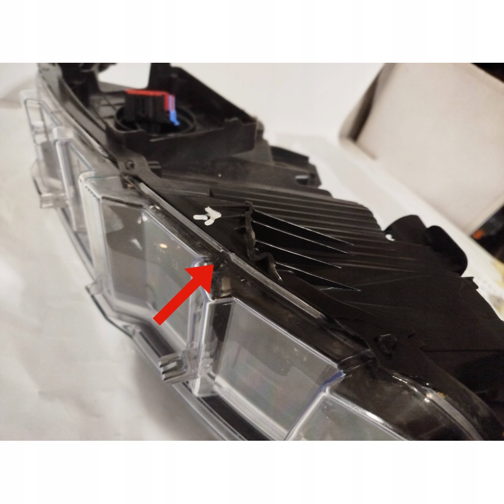 фото №13, Ford mustang mach-e 21- лампа права перед передня full led lj8b13e014bf