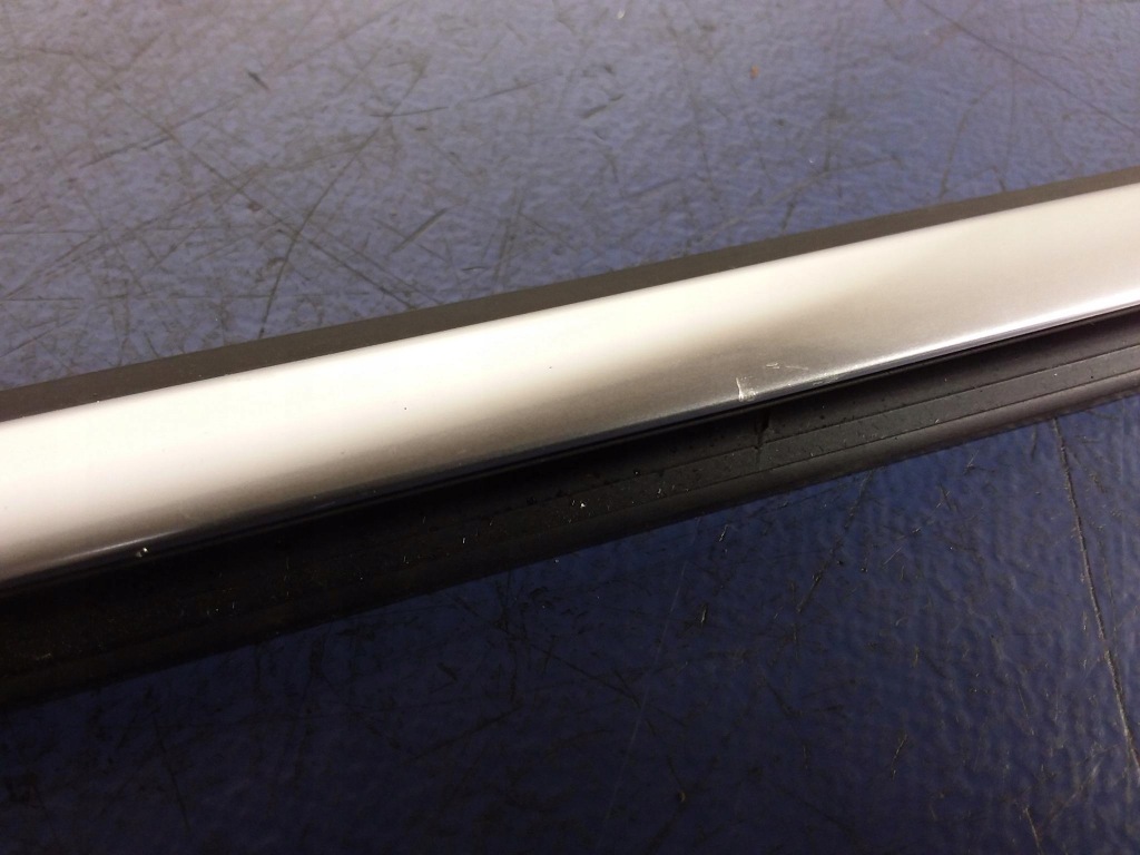 фото №5, Vw tiguan i fl молдинг уплотнитель стекло 5n0839475f