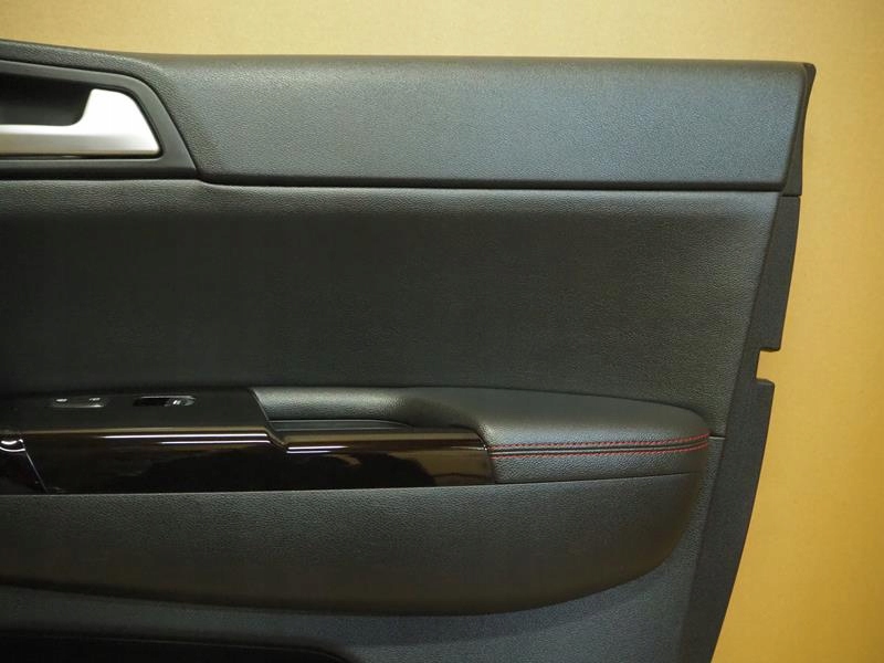 фото №3, Обивка дверь правых передних sportage iv gt