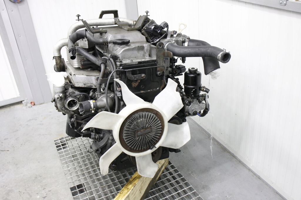 фото №10, Mitsubishi pajero 2005r двигун 3.2 did насос turbo форсунки комплект