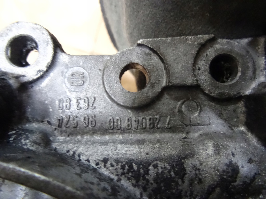 фото №5, Peugeot 307 1.6hdi насос масла 26724800