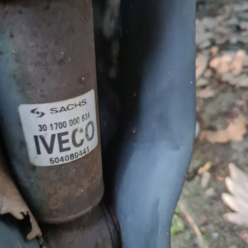 фото №6, Підвіска кабіни балка задня iveco trakker stralis