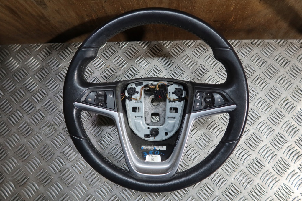 фото №1, Воздуховод astra j iv 13305818