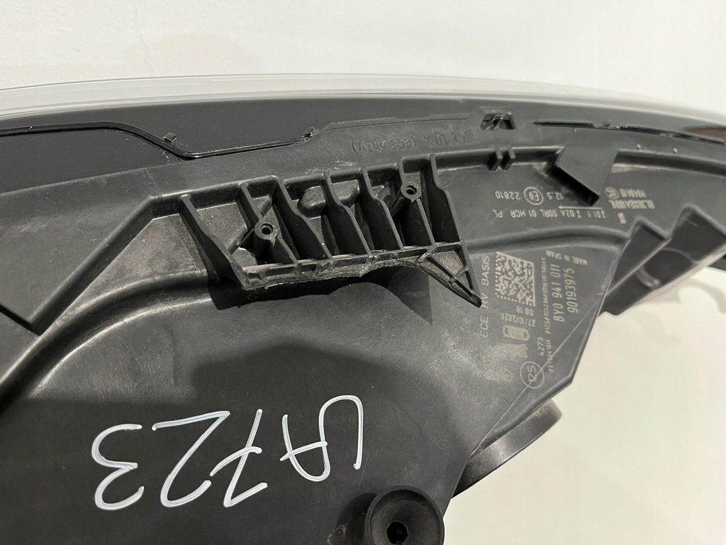 фото №12, Audi a3 8y лампа лівий перед звичайний led