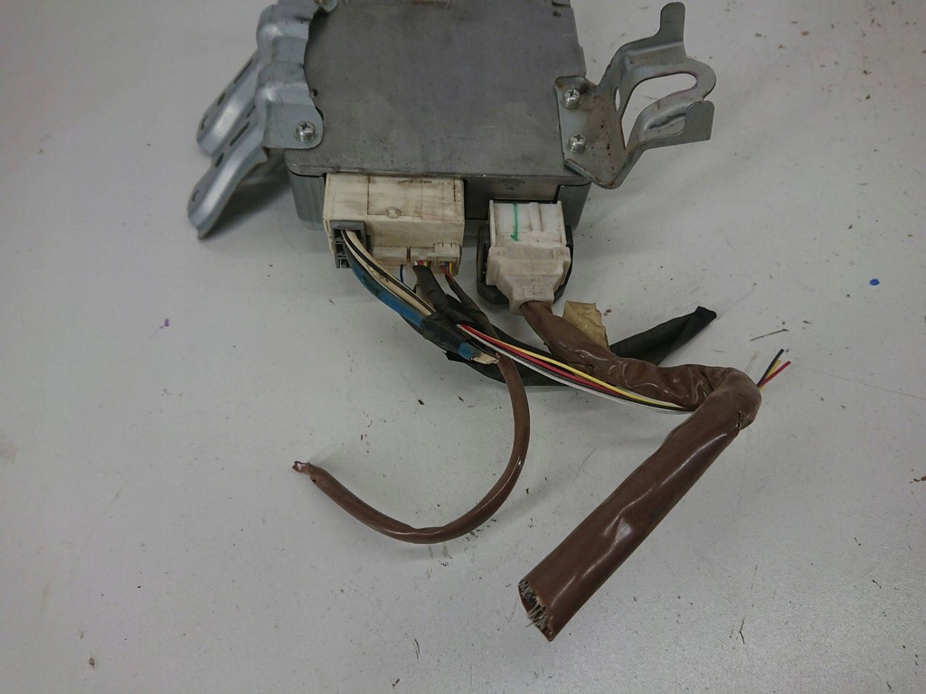 фото №5, Toyota auris модуль усилителя