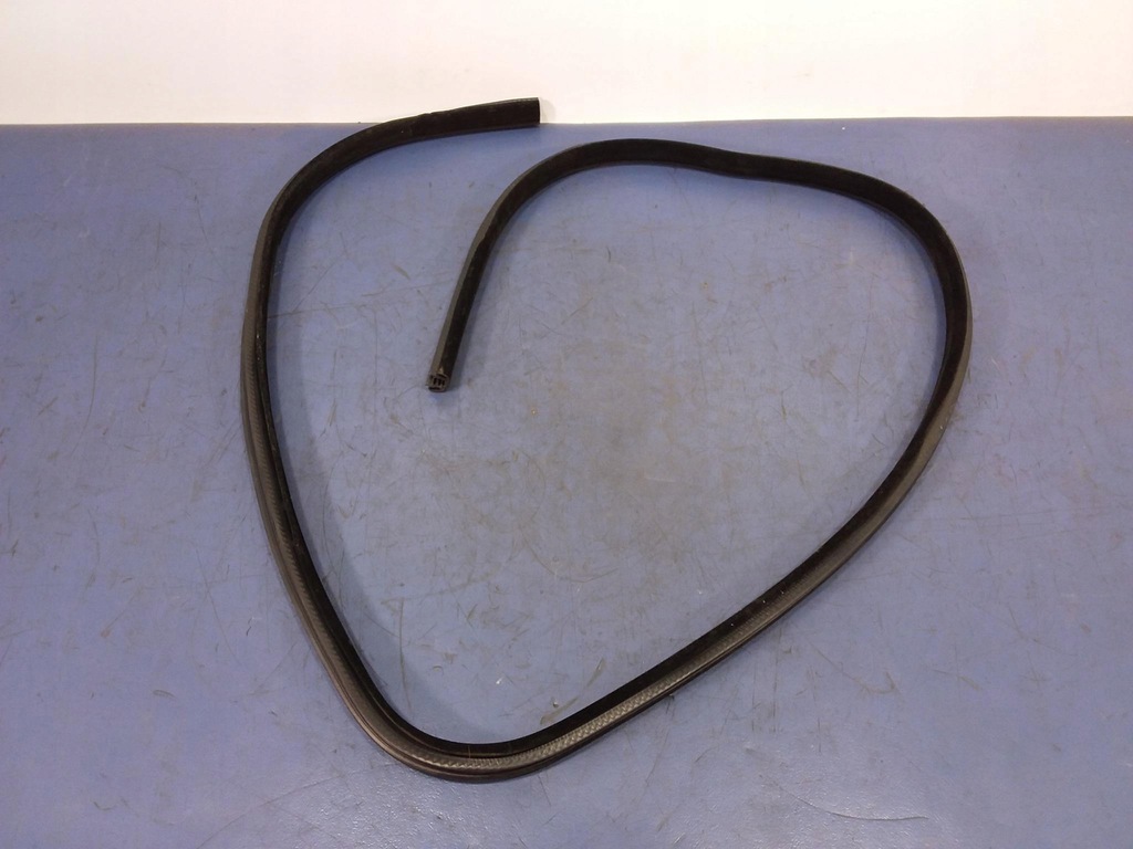 фото №1, Jaguar xf ii x260 прокладка дверь перед передних