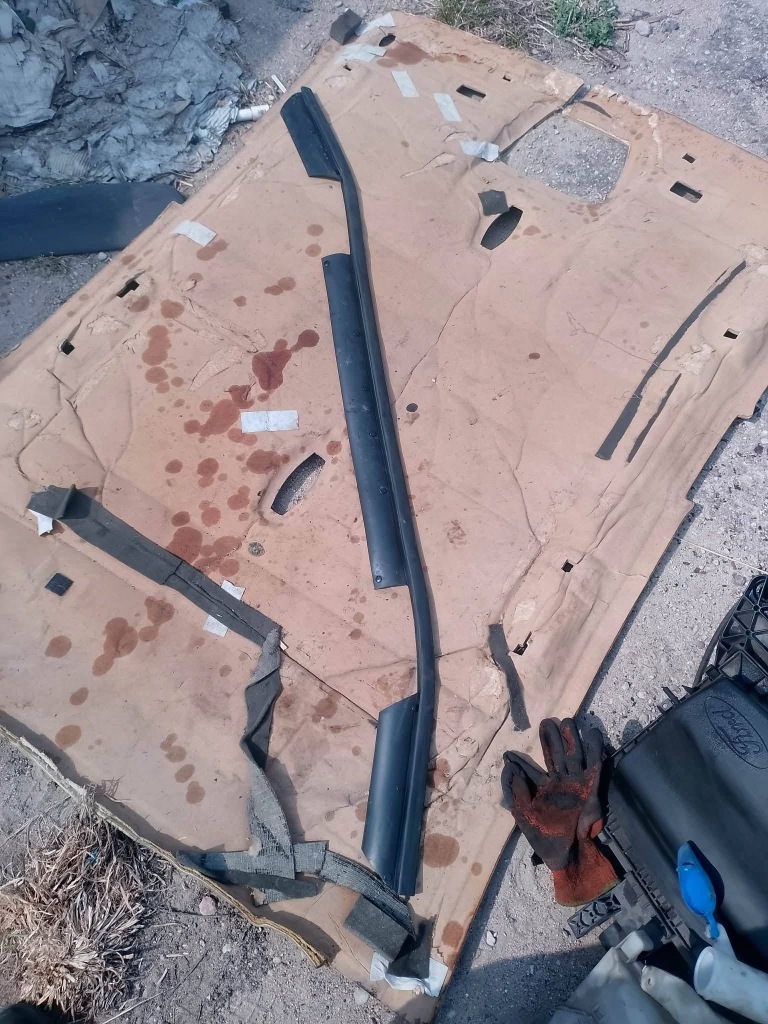 Купити Прокладка капот mondeo mk5