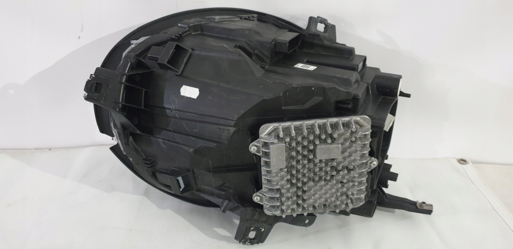 Mini cooper f55 f56 рестайлинг  lci full led фара правый Недорого