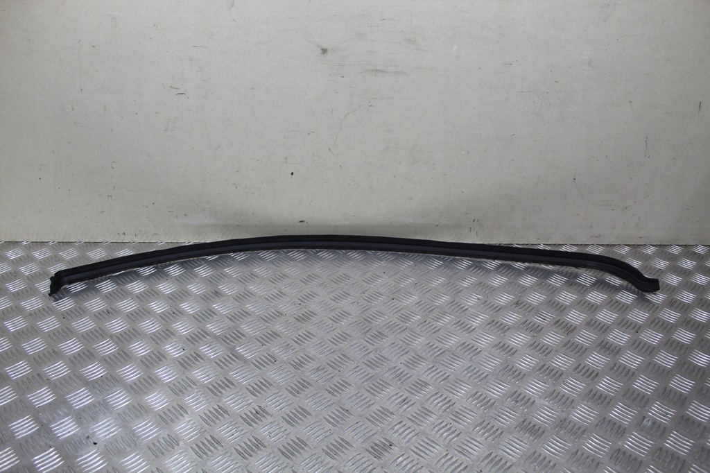 фото №1, Молдинг крыша правая mini countryman se f60 7390180