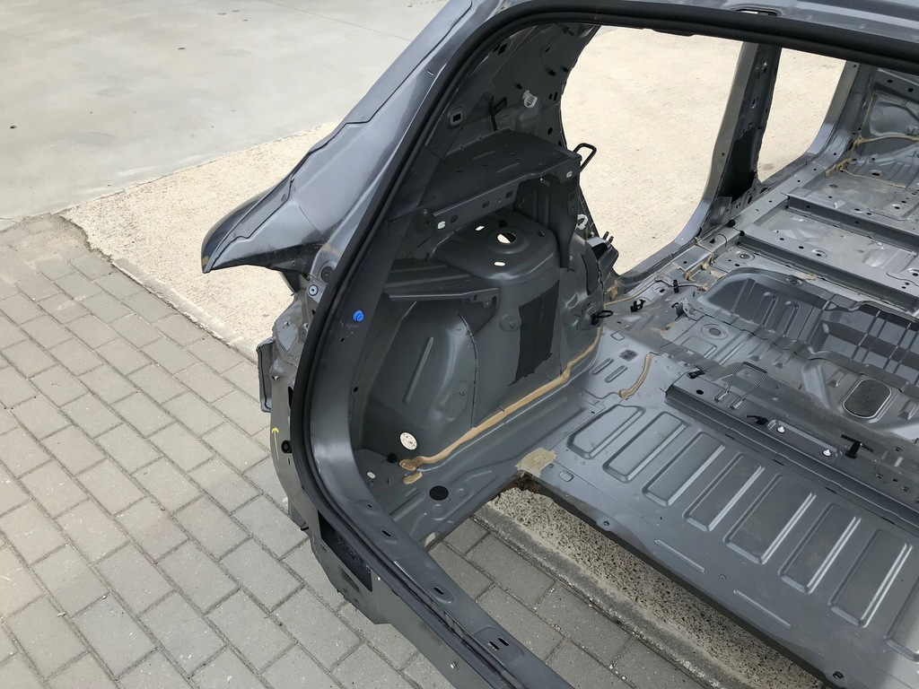 фото №10, Renault scenic e-tech v 2024 четверть крыло левый задняя sohite - tekqg