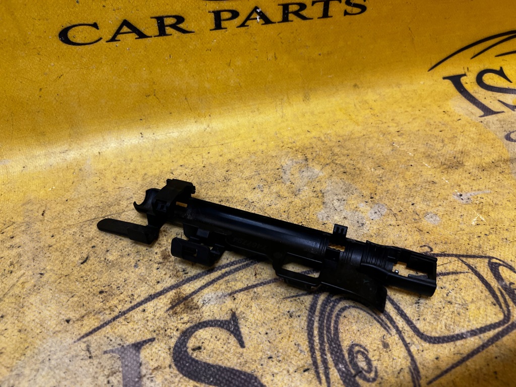 фото №1, Захист кронштейн форсунка омивача bmw 5 g30