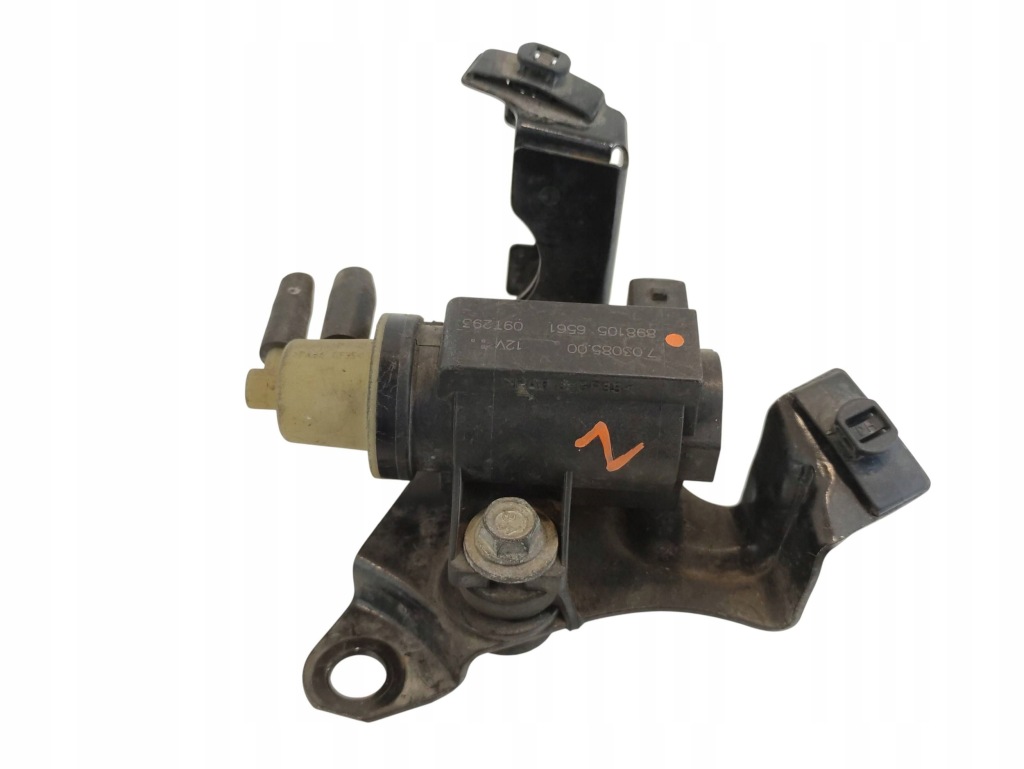 Купити Opel astra j клапан вакууму 8981056561