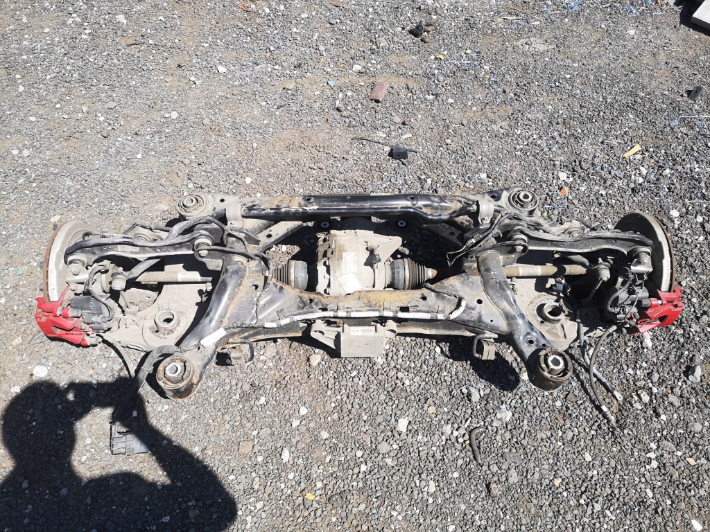 фото №1, F-pace підвіска задня підрамник поворотний кулак 3.0d 3.23