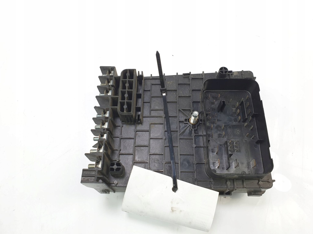 фото №1, Коробка предохранителей 3c0937125a volkswagen passat cc