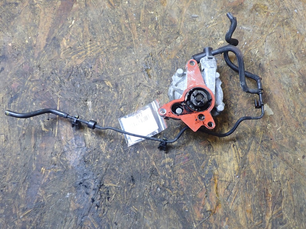 фото №1, Насос вакуумa вакуум renault grand scenic iii 11r 1.6 dci 146503760r