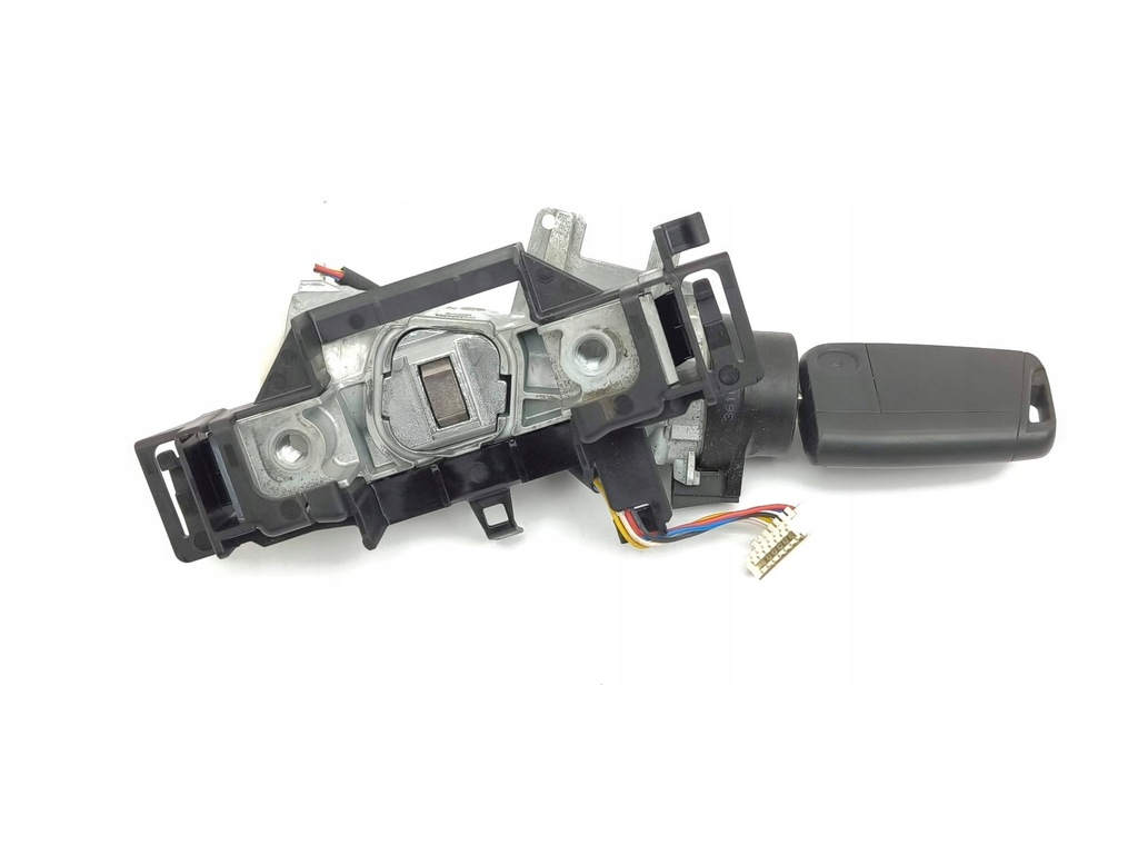 фото №1, Seat ateca 2017 замок зажигания