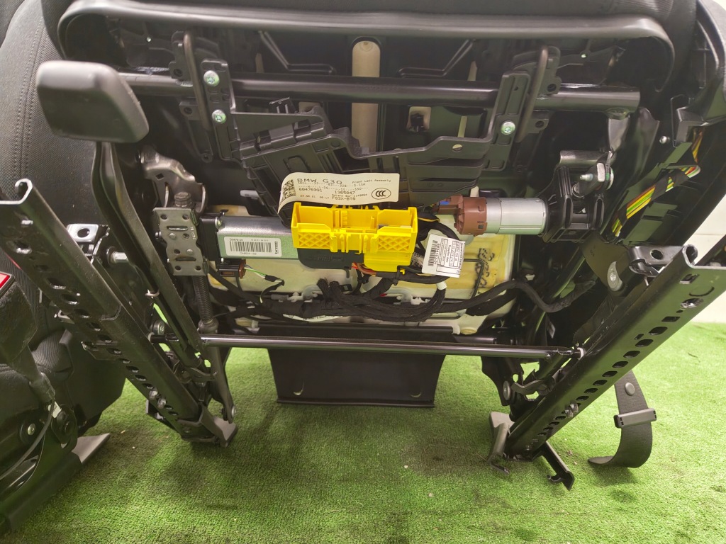 фото №6, Bmw 5 g30 середина обивка сиденья туннель заднее сиденье обшивки harman kardon