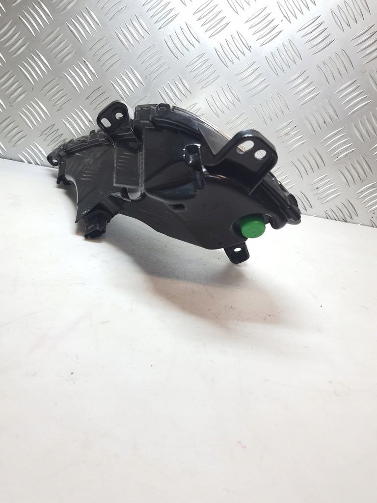 фото №12, Лампа противотуманная фара правый peugeot 308 lift t9 21279402