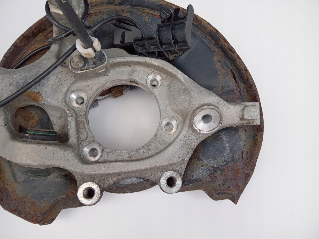 Поворотний кулак права задні гальмівні колодки mercedes e w207 купе 3.0 cdi c207 Недорого